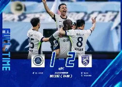 集结日武汉三镇调整名单以备CBA季后赛关键时刻武汉三镇调整名单以备亚冠，这操作让人直呼：转折点深圳男篮迎来里程碑