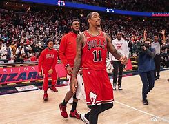 巴黎圣曼主力后卫缺阵